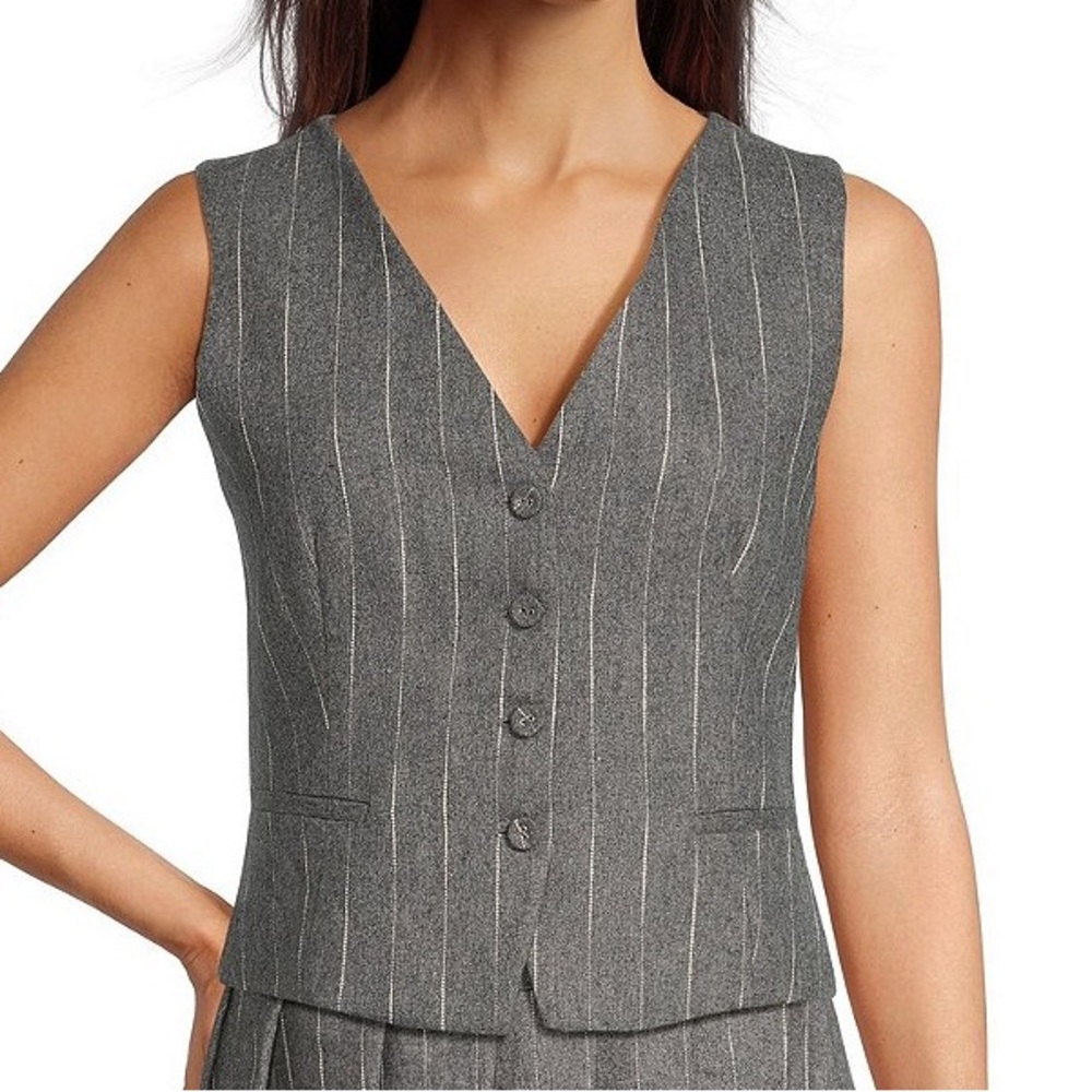 Le’ AL.X Gray Pinstripe Buttoned Vest